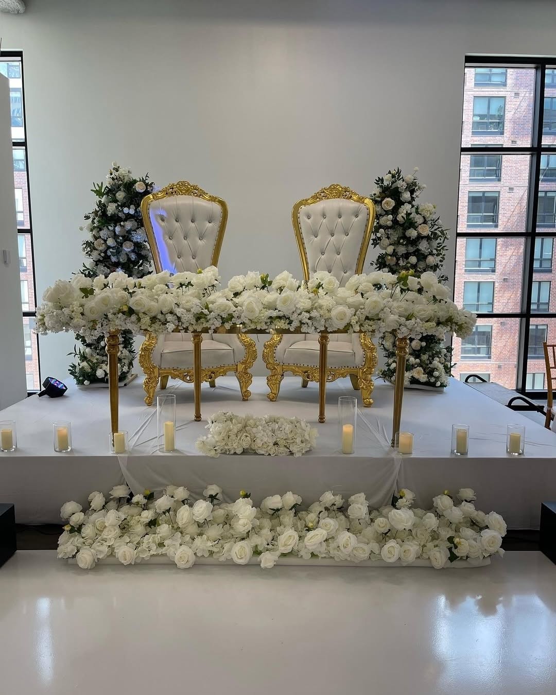 Premier Events & Decor luxury wedding sweetheart table styling